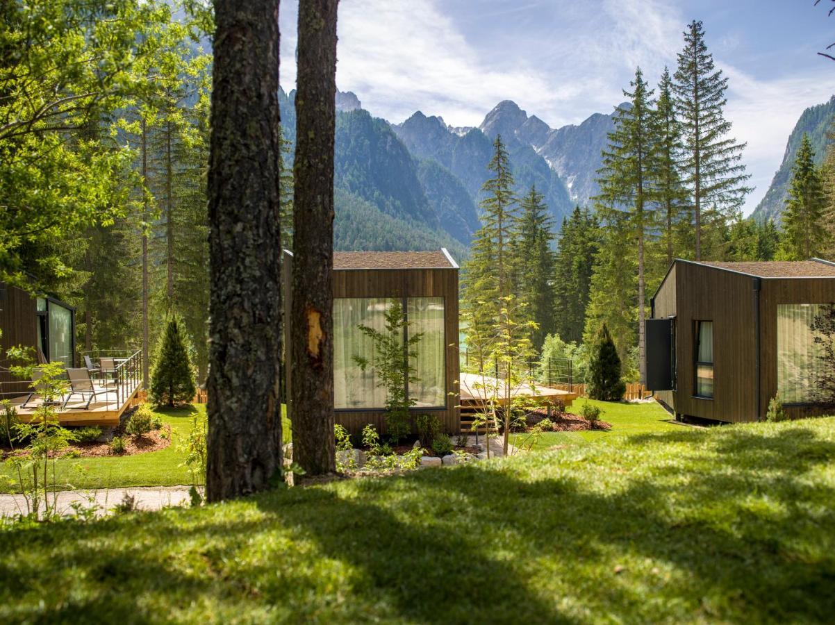 Skyview Chalets Am Camping Toblacher See Exterior foto