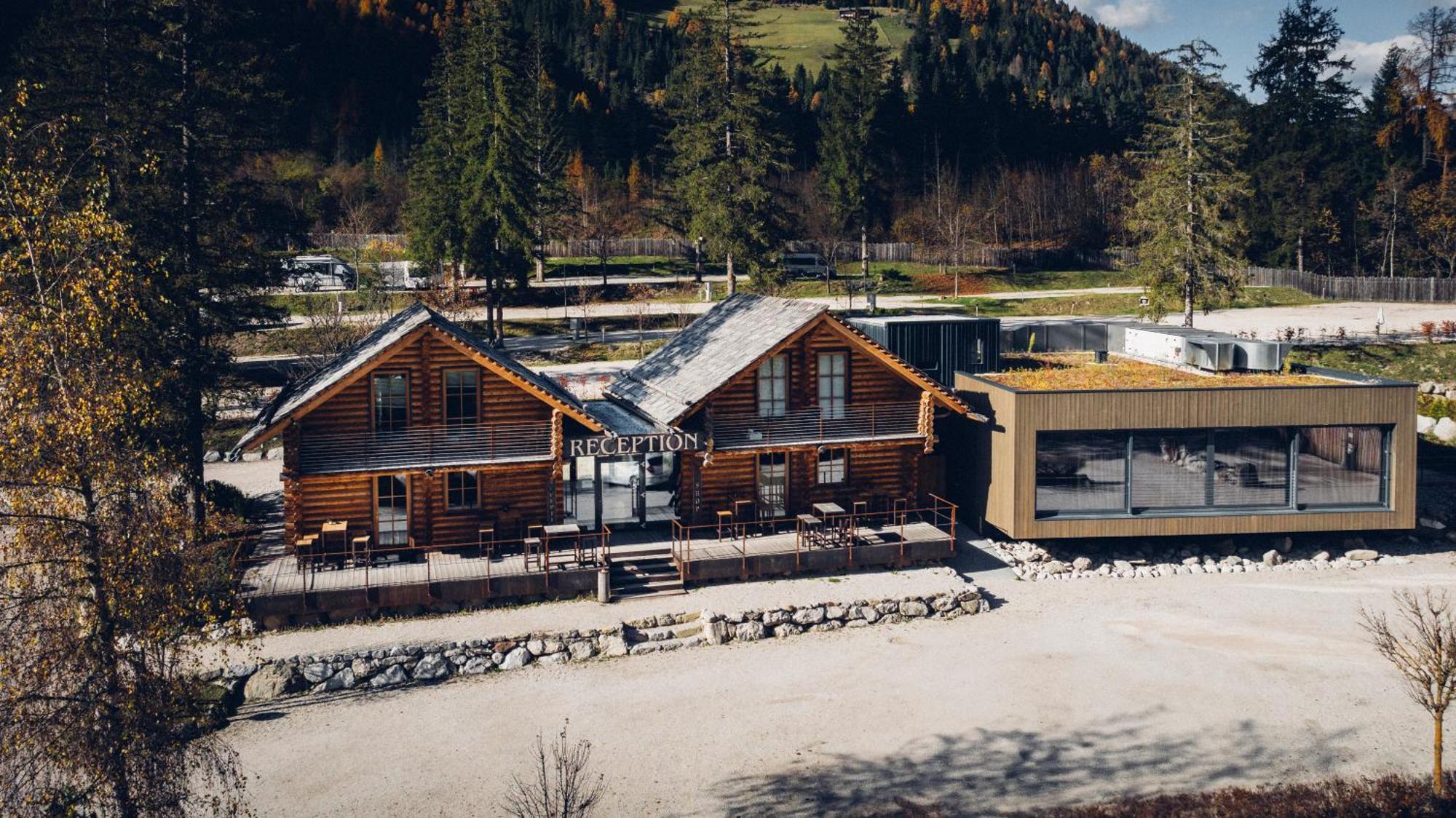 Skyview Chalets Am Camping Toblacher See Exterior foto